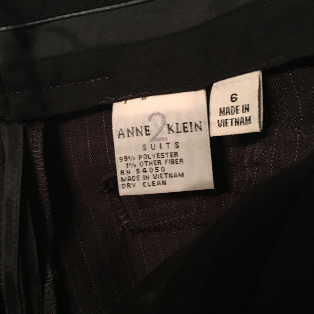 Classy Suit - image 4